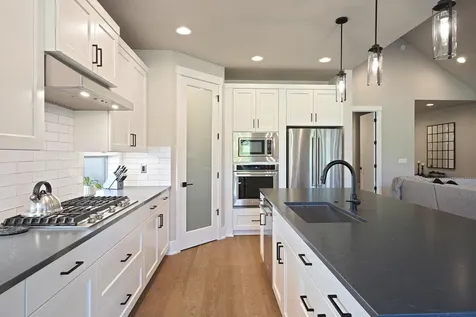 3039 NW Hidden Ridge Drive Bend OR 97703