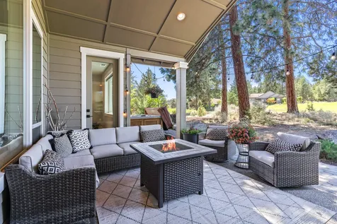 3039 NW Hidden Ridge Drive Bend OR 97703