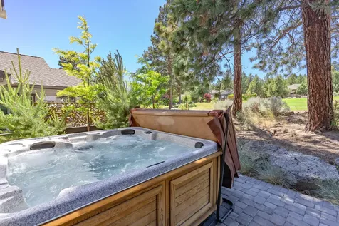 3039 NW Hidden Ridge Drive Bend OR 97703