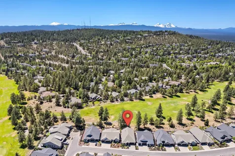 3039 NW Hidden Ridge Drive Bend OR 97703