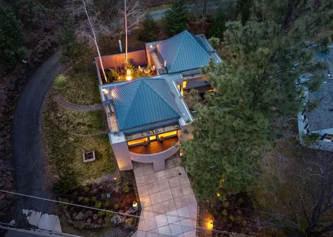 695 Liberty Street Ashland OR 97520