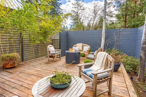695 Liberty Street Ashland OR 97520