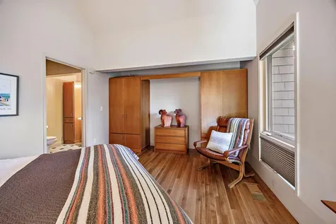 695 Liberty Street Ashland OR 97520