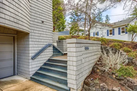 695 Liberty Street Ashland OR 97520
