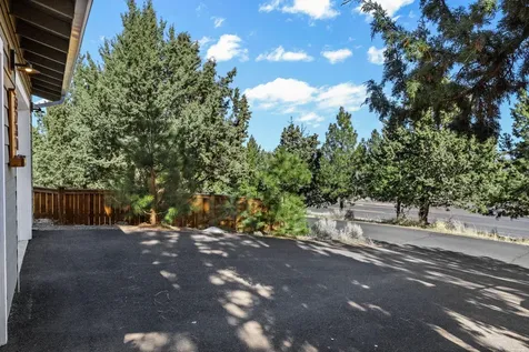 3280 NW Bungalow Drive Bend OR 97703