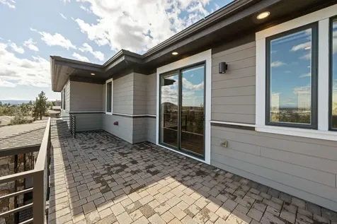 3334 NW Fairway Heights Drive Bend OR 97703