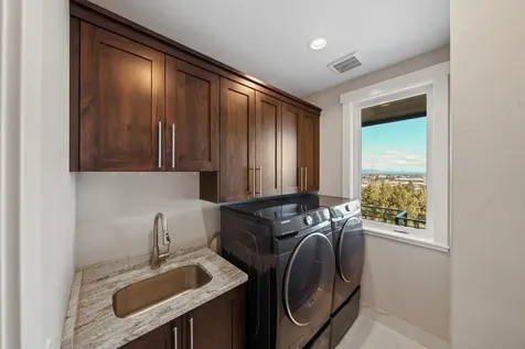 3334 NW Fairway Heights Drive Bend OR 97703