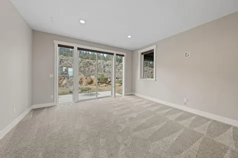 3334 NW Fairway Heights Drive Bend OR 97703