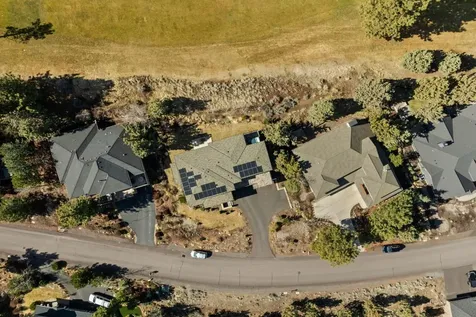 3334 NW Fairway Heights Drive Bend OR 97703