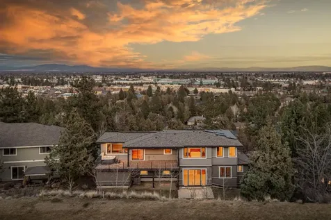 3334 NW Fairway Heights Drive Bend OR 97703