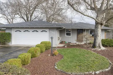 2308 Alcan Drive Medford OR 97504