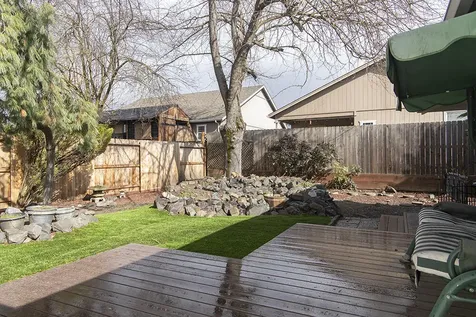 2308 Alcan Drive Medford OR 97504