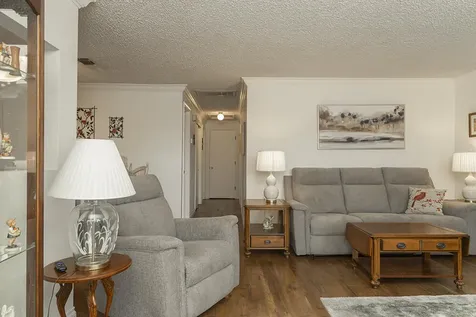 2308 Alcan Drive Medford OR 97504