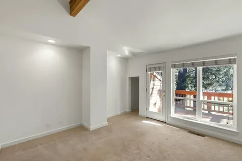 60454 Elkai Woods Drive Bend OR 97702