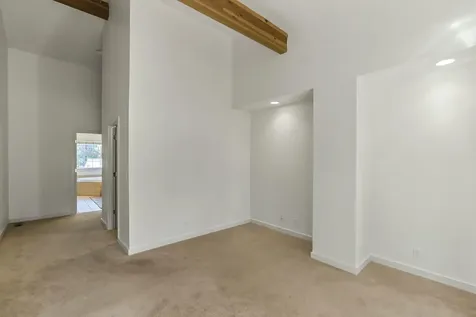 60454 Elkai Woods Drive Bend OR 97702