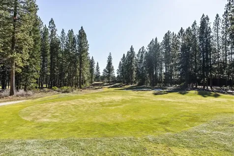 60454 Elkai Woods Drive Bend OR 97702