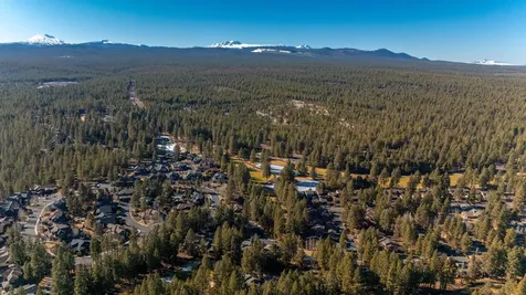 60454 Elkai Woods Drive Bend OR 97702