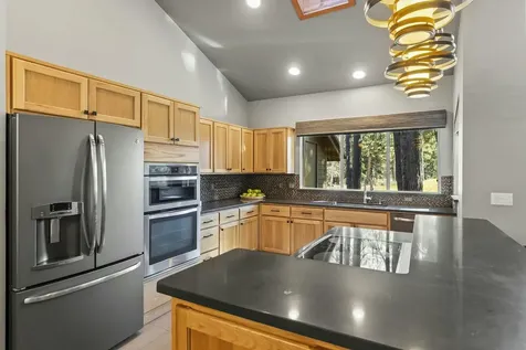60454 Elkai Woods Drive Bend OR 97702