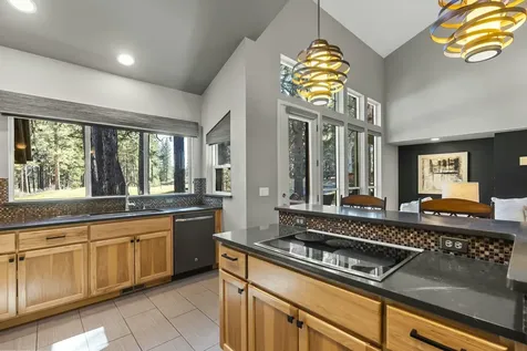 60454 Elkai Woods Drive Bend OR 97702