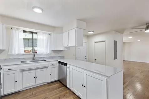 1696 NE 9th Street Grants Pass OR 97526