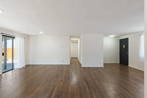 1696 NE 9th Street Grants Pass OR 97526
