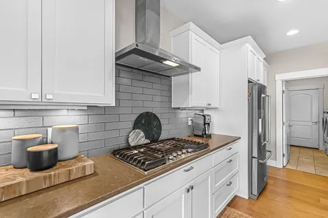 4338 Vineyard Terrace Medford OR 97504