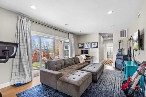 4338 Vineyard Terrace Medford OR 97504