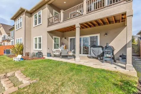 4338 Vineyard Terrace Medford OR 97504