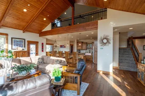 18401 SW Mount Adams Loop Powell Butte OR 97753