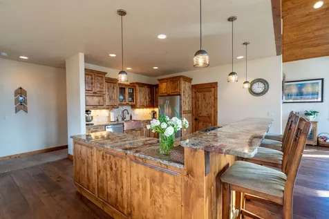 18401 SW Mount Adams Loop Powell Butte OR 97753