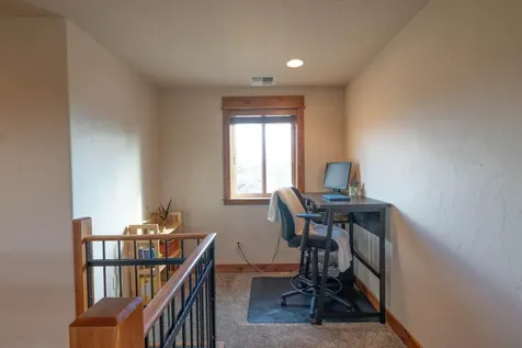 18401 SW Mount Adams Loop Powell Butte OR 97753