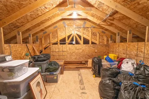 18401 SW Mount Adams Loop Powell Butte OR 97753