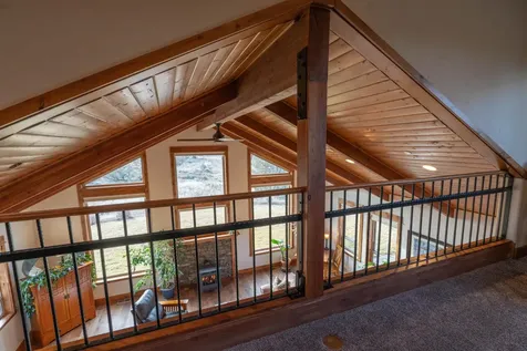 18401 SW Mount Adams Loop Powell Butte OR 97753
