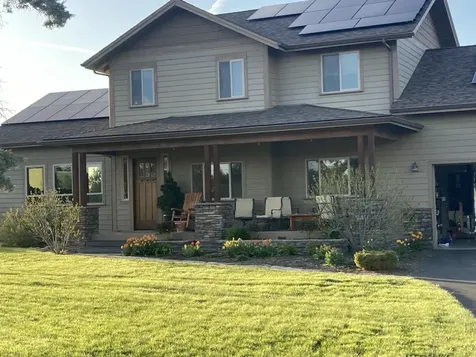 18401 SW Mount Adams Loop Powell Butte OR 97753