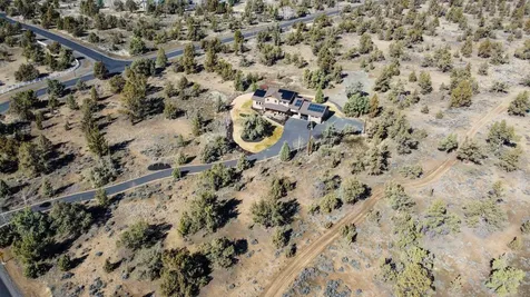18401 SW Mount Adams Loop Powell Butte OR 97753