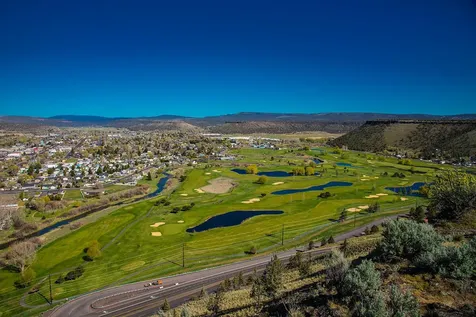 862 NE Steins Pillar Drive Prineville OR 97754