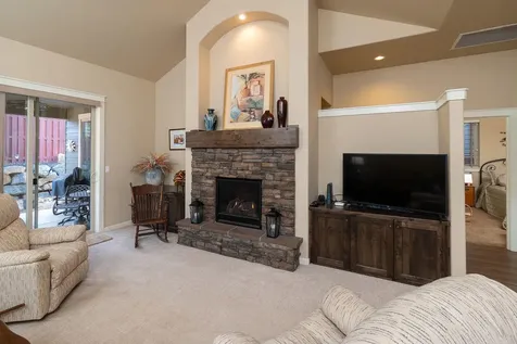 862 NE Steins Pillar Drive Prineville OR 97754