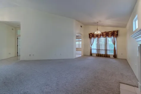 744 Fernwood Drive Medford OR 97504