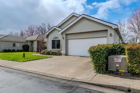 744 Fernwood Drive Medford OR 97504