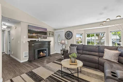 2223 SW 34th Street Redmond OR 97756
