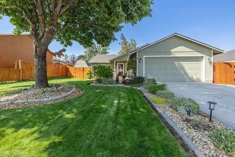 2223 SW 34th Street Redmond OR 97756