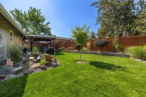 2223 SW 34th Street Redmond OR 97756