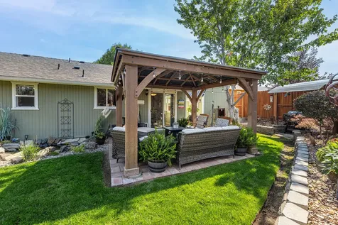 2223 SW 34th Street Redmond OR 97756