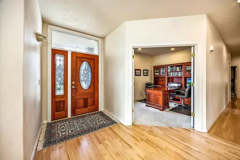 1564 Upland Place Medford OR 97504