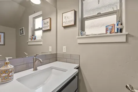 3526 NE Crystal Springs Drive Bend OR 97701