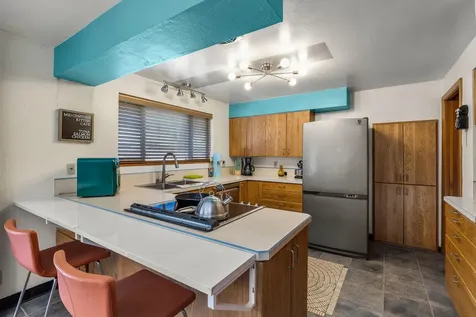 303 NW Poplar Street Madras OR 97741
