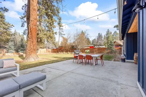 19370 River Woods Drive Bend OR 97702