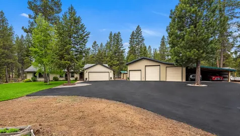 15023 River Loop Drive E Bend OR 97707