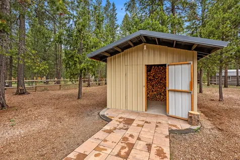15023 River Loop Drive E Bend OR 97707