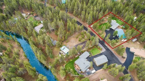 15023 River Loop Drive E Bend OR 97707